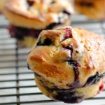 Super Moist Blueberry Sour Cream Muffins - Fast and easy blueberry muffin recipe that's bursting with blueberries and so moist! | circleofeaters.com