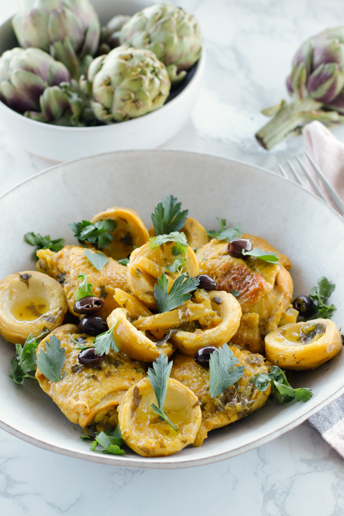 Moroccan Chicken with Artichokes, Olives and Preserved Lemons | circleofeaters.com