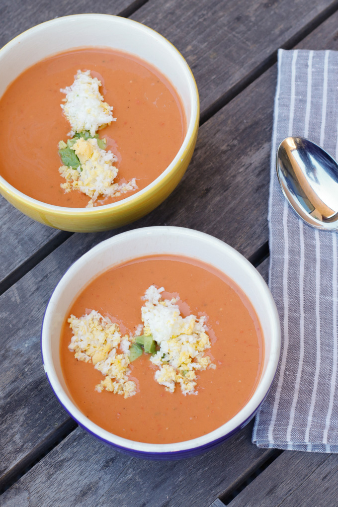 Gazpacho A La Pedro Almodóvar - Classic Spanish Gazpacho | circleofeaters.com